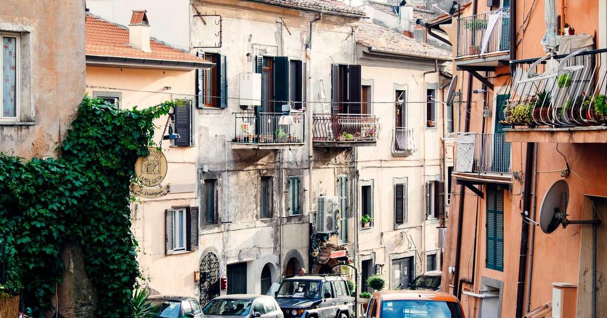 作りっぱなしのホームページが招くリスクとは